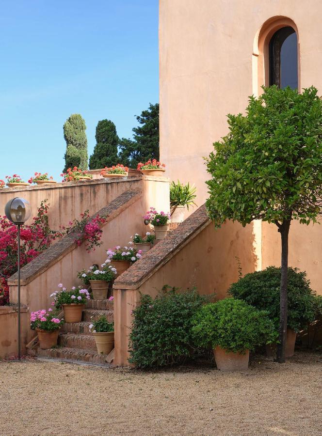 Soho Boutique Castillo De Santa Catalina - Adults Recommended Málaga Dış mekan fotoğraf The garden of the museum