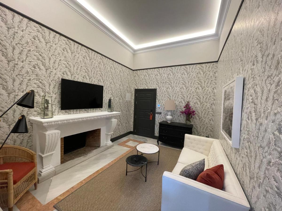 Soho Boutique Castillo De Santa Catalina - Adults Recommended Málaga Dış mekan fotoğraf The interior of the suite