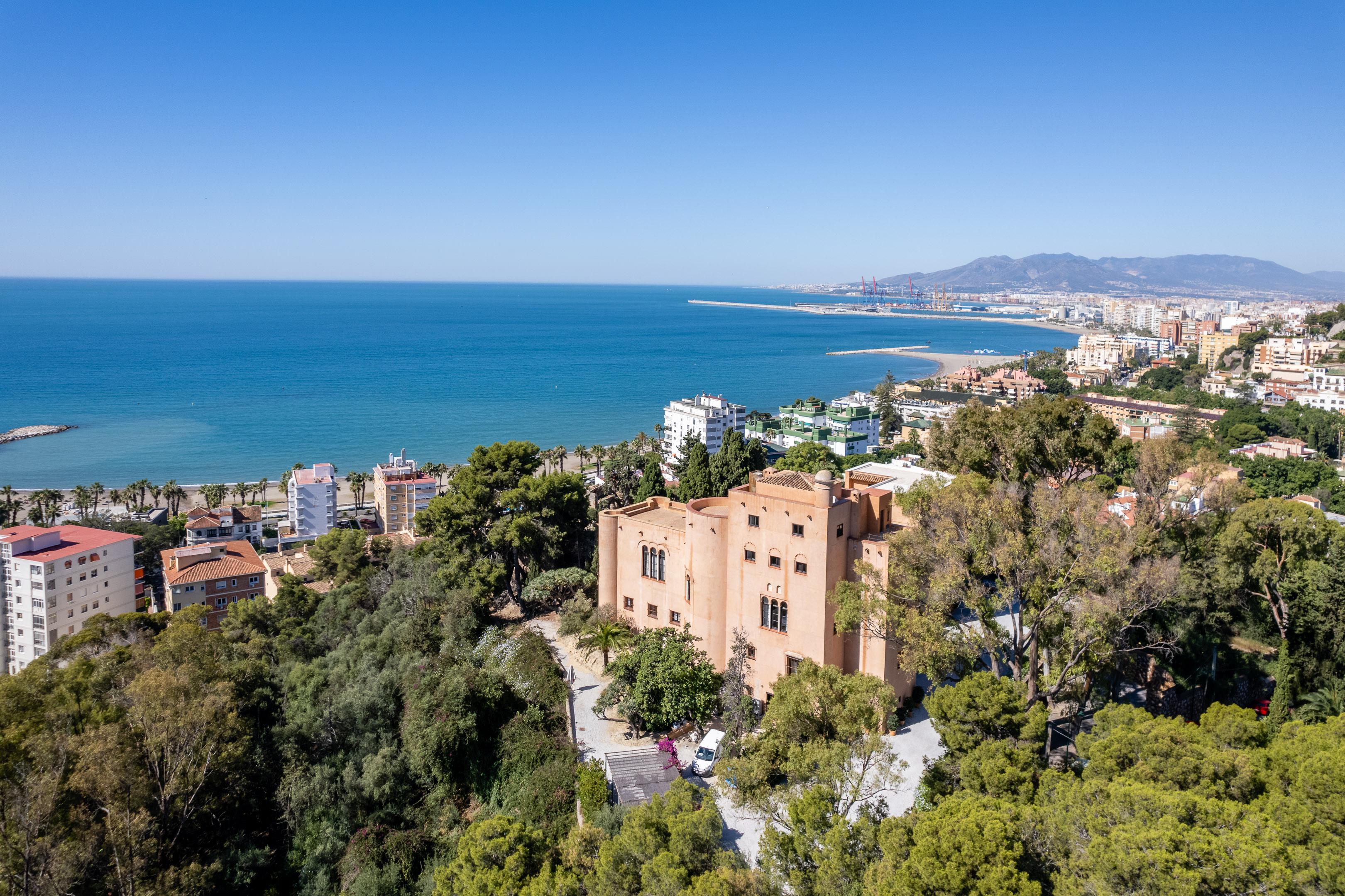 Soho Boutique Castillo De Santa Catalina - Adults Recommended Málaga Dış mekan fotoğraf View of the city